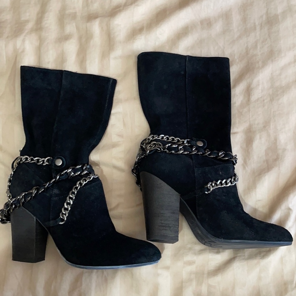 Women’s Nine West black boots